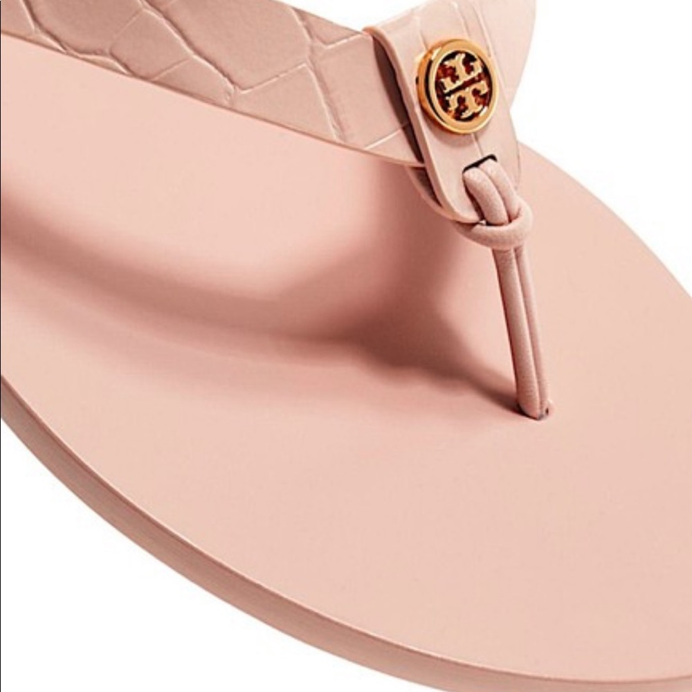 Tory Burch Manon leather flip flip sandals - Picture 3 of 5